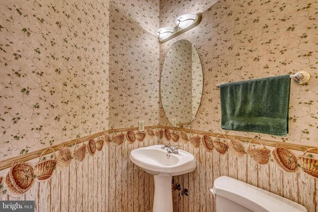 21 STONE RUN DRIVE, Mechanicsburg, PA 17050