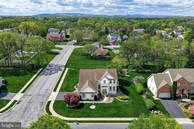 21 STONE RUN DRIVE, Mechanicsburg, PA 17050