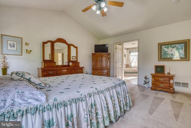 21 STONE RUN DRIVE, Mechanicsburg, PA 17050