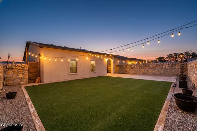 11965 MEDALLA Street, Socorro, TX 79927