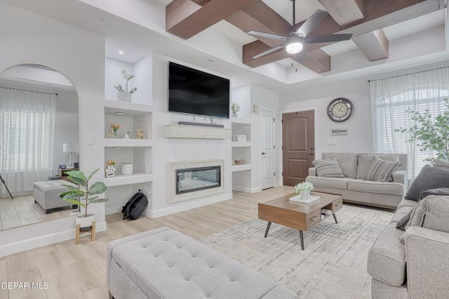 11965 MEDALLA Street, Socorro, TX 79927