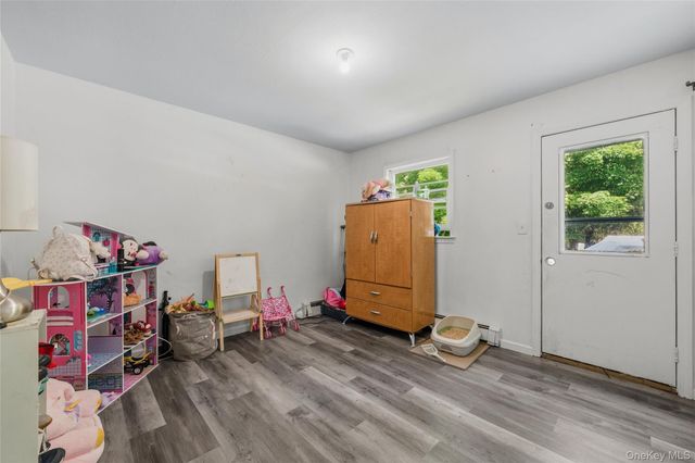 102 Capital Drive, Washingtonville, NY 10992