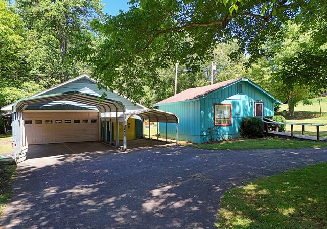 6156 Southern Road, Young Harris, GA 30582