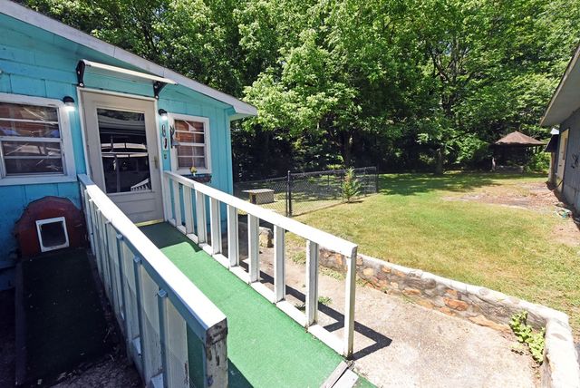 6156 Southern Road, Young Harris, GA 30582