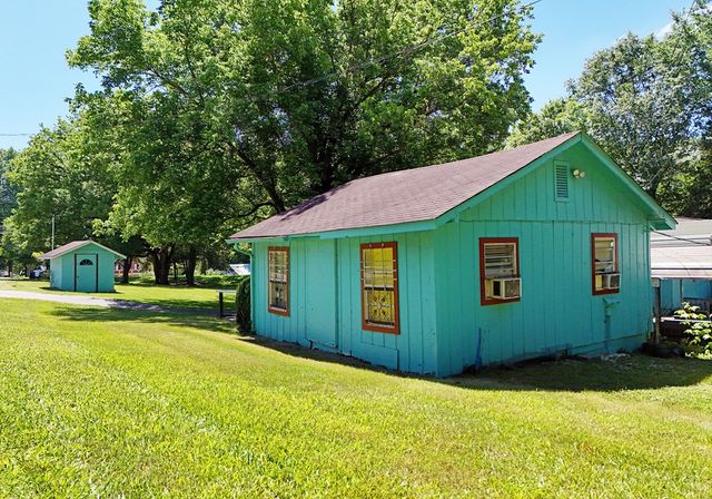 6156 Southern Road, Young Harris, GA 30582