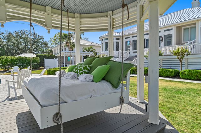 124 Indian Bayou Drive, Destin, FL 32541
