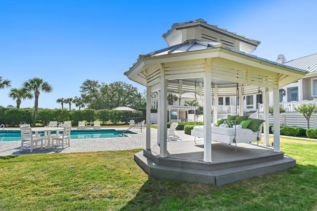 124 Indian Bayou Drive, Destin, FL 32541