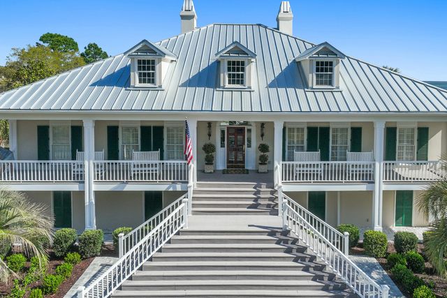 124 Indian Bayou Drive, Destin, FL 32541