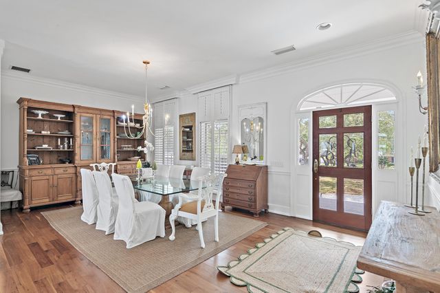 124 Indian Bayou Drive, Destin, FL 32541