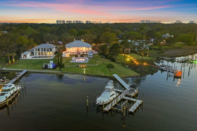 124 Indian Bayou Drive, Destin, FL 32541