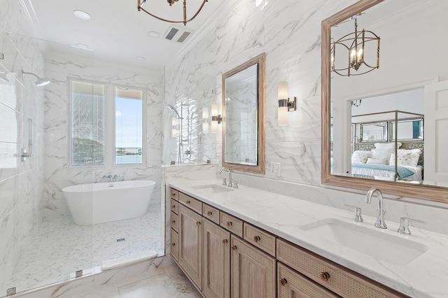 124 Indian Bayou Drive, Destin, FL 32541