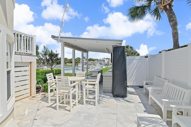 124 Indian Bayou Drive, Destin, FL 32541