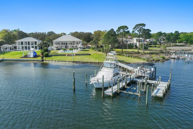 124 Indian Bayou Drive, Destin, FL 32541