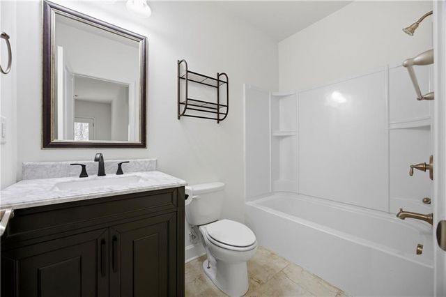 734 Binkley Walk, Sugar Hill, GA 30518