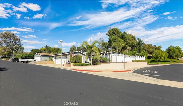 5720 Clearwater, Yorba Linda, CA 92887