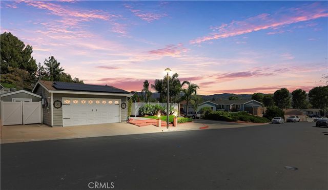5720 Clearwater, Yorba Linda, CA 92887