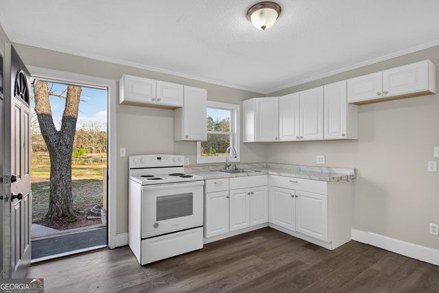 439 Cooley Road, Lagrange, GA 30241