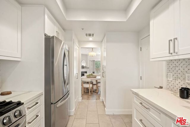 2706 Honolulu Avenue 105, Montrose, CA 91020