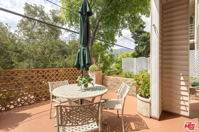 2706 Honolulu Avenue 105, Montrose, CA 91020