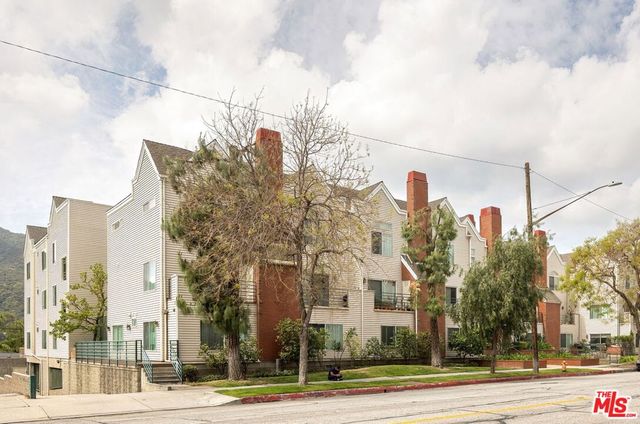 2706 Honolulu Avenue 105, Montrose, CA 91020