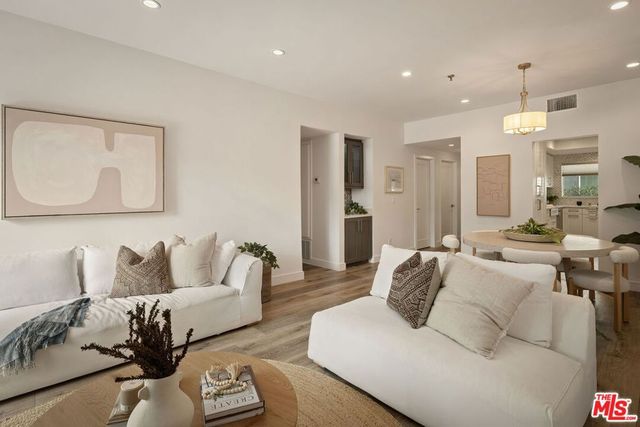 2706 Honolulu Avenue 105, Montrose, CA 91020