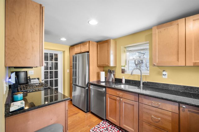460 Vineyard Avenue, Highland, NY 12528