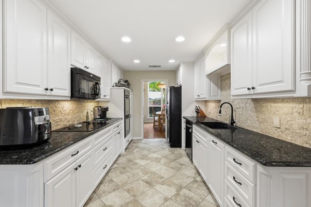 325 Marseille Drive, Hurst, TX 76054