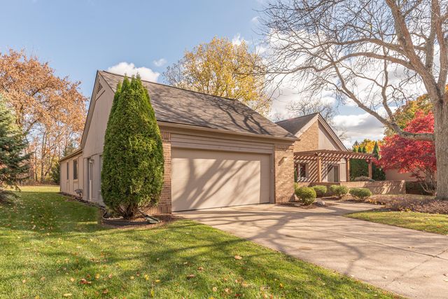 2225 Chaucer Court, Ann Arbor, MI 48103