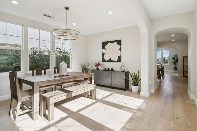 7670 Mackenzie Way, Gilroy, CA 95020