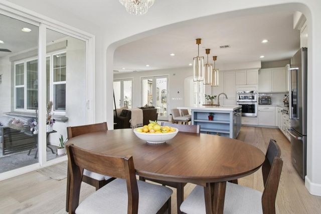 7670 Mackenzie Way, Gilroy, CA 95020