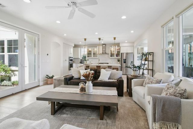 7670 Mackenzie Way, Gilroy, CA 95020