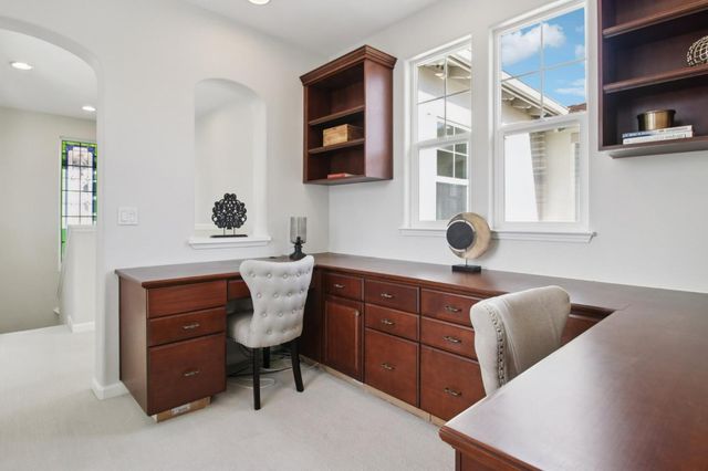 7670 Mackenzie Way, Gilroy, CA 95020