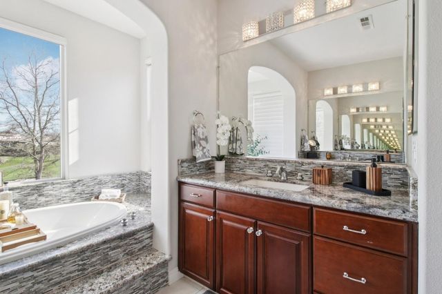 7670 Mackenzie Way, Gilroy, CA 95020