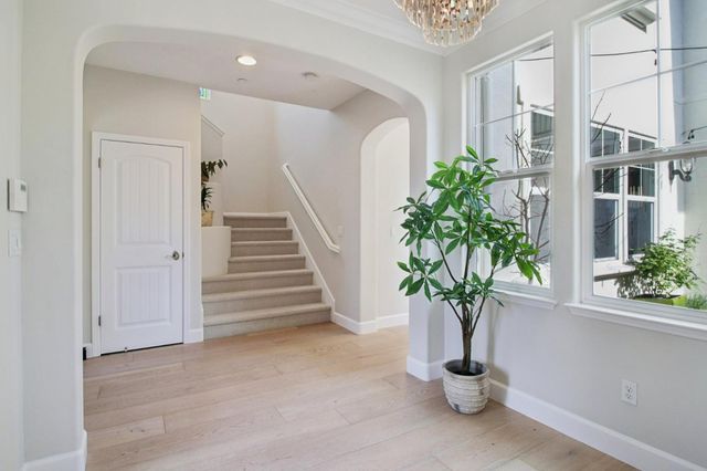 7670 Mackenzie Way, Gilroy, CA 95020