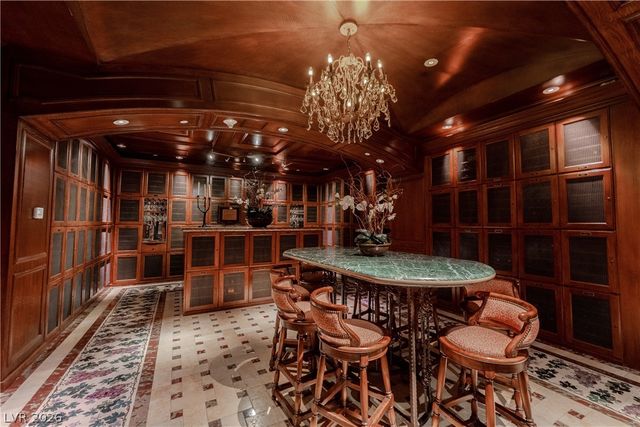 9101 Alta Drive 11, Las Vegas, NV 89145