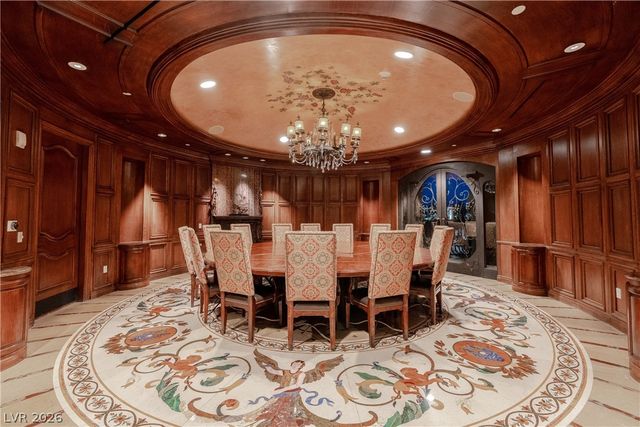 9101 Alta Drive 11, Las Vegas, NV 89145