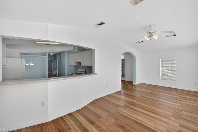 7 Galleon WAY, Fort Myers Beach, FL 33931