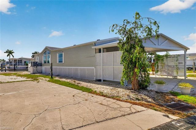 7 Galleon WAY, Fort Myers Beach, FL 33931