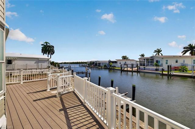 7 Galleon WAY, Fort Myers Beach, FL 33931