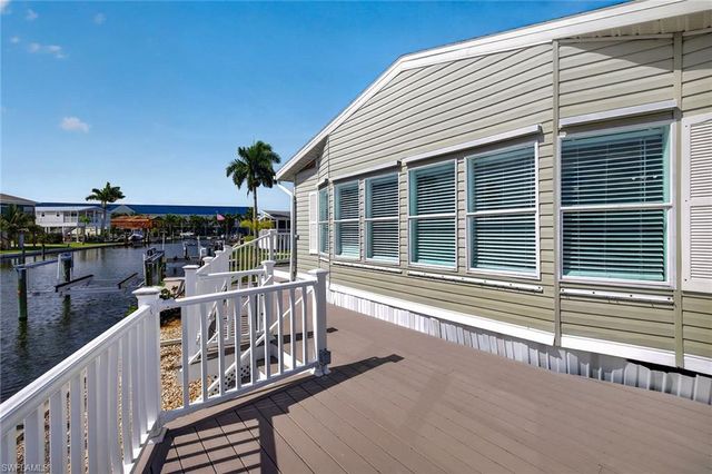7 Galleon WAY, Fort Myers Beach, FL 33931
