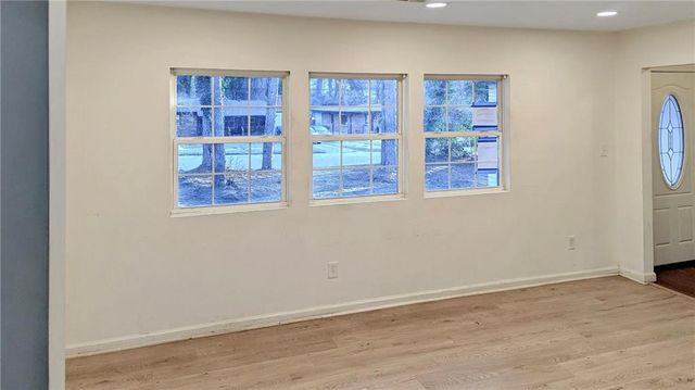 3340 Pinehill Drive, Decatur, GA 30032