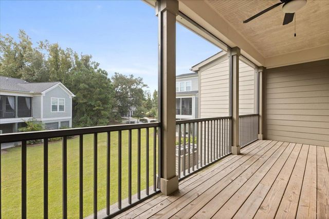 254 Slipper Shell Court, Mount Pleasant, SC 29464