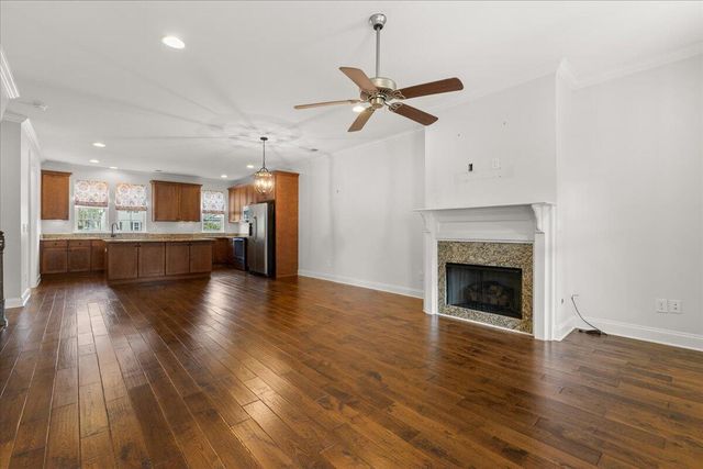 254 Slipper Shell Court, Mount Pleasant, SC 29464