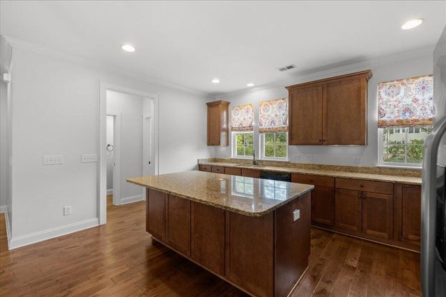 254 Slipper Shell Court, Mount Pleasant, SC 29464