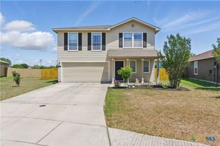 2221 Stoneleigh Drive, New Braunfels, TX 78130