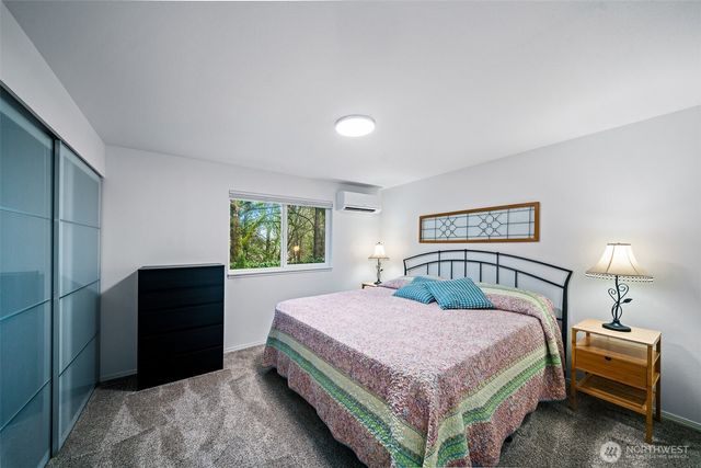 4929 Black Lake Boulevard SW, Olympia, WA 98502