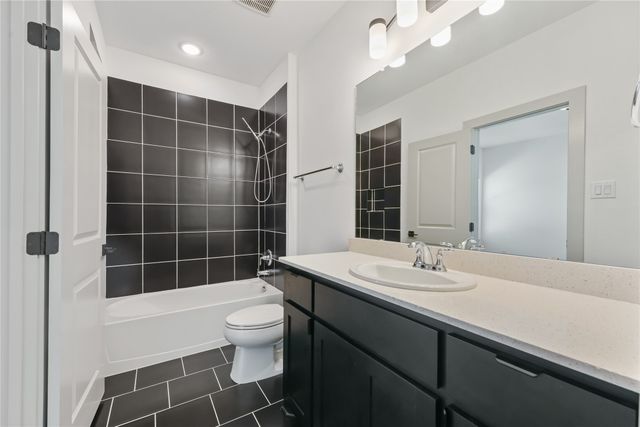 4908 Sir Dillon Drive, Carrollton, TX 75010