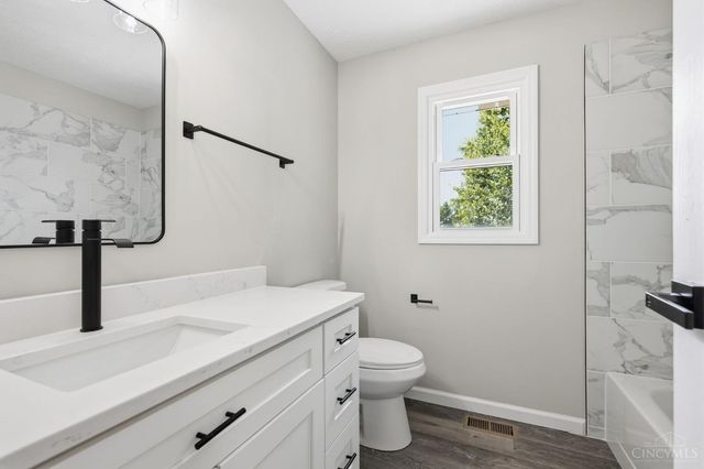 3849 Hanover Drive, Mason, OH 45040