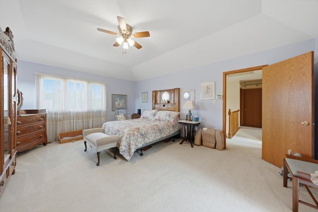 7651 Steeple Chase Drive, Frankfort, IL 60423