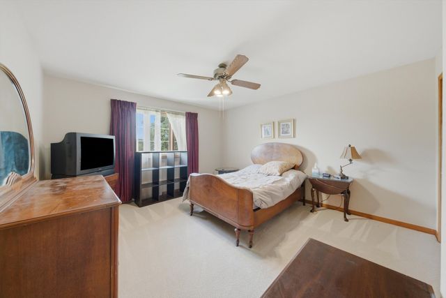 7651 Steeple Chase Drive, Frankfort, IL 60423